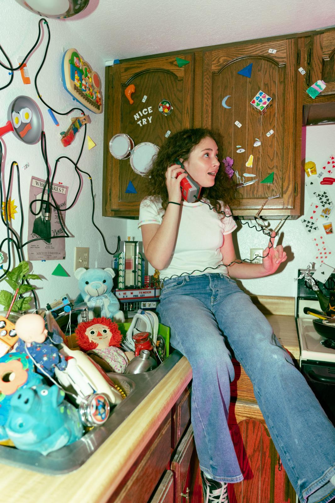 Keddjra on kitchen counter